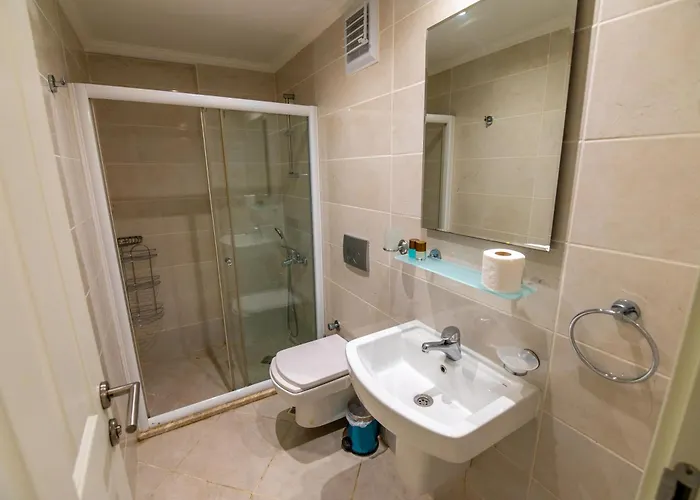 Sunset Club Aqualettings Mermaid 37 *